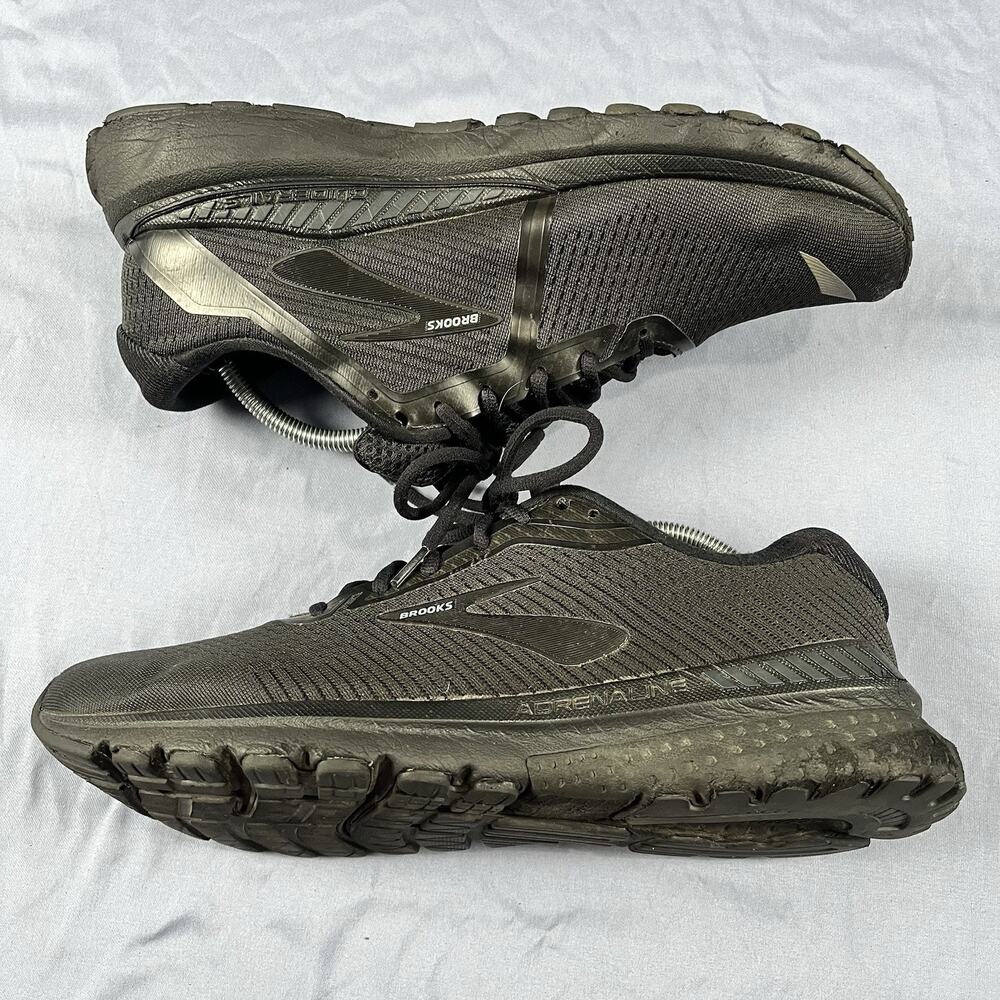Brooks Adrenaline GTS 20 Mens Size 11 Black Running Jogging Sneakers 1103071D040
